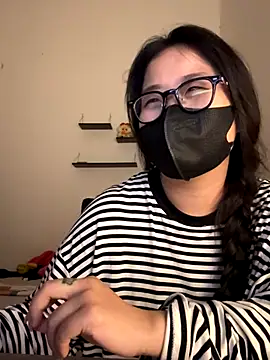 Jenni nana online show from October 6, 2025, 5:54 pm