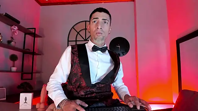 DrakeNeumann online show from October 21, 2025, 3:51 am