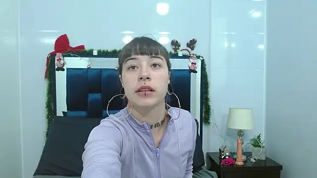 meloddy collins online show from December 6, 2024, 1:11 pm