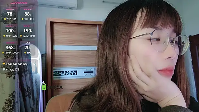 Lili 666 online show from December 24, 2024, 8:00 am