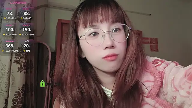 Lili 666 online show from December 24, 2024, 5:55 pm