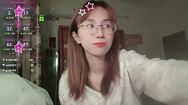 Lili 666 online show from March 19, 2026, 6:01 pm