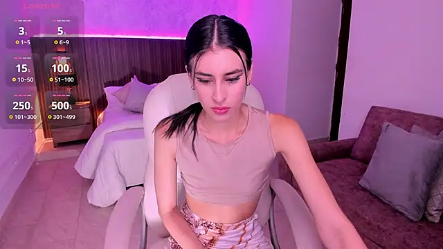 Snapshot of karlaa_james chatting on September 20, 2025, 11:00 am karlaa james online show from September 20, 2025, 11:00 am