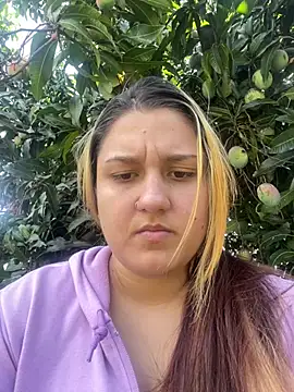 saray gomez22 online show from January 18, 2026, 5:50 pm