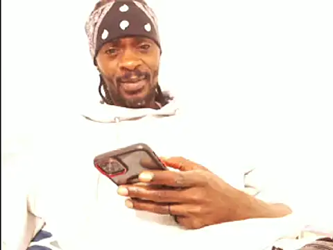 phillip-hot online show from February 14, 2025, 2:02 pm