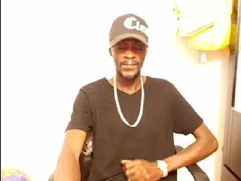 phillip-hot online show from March 17, 2025, 4:33 pm