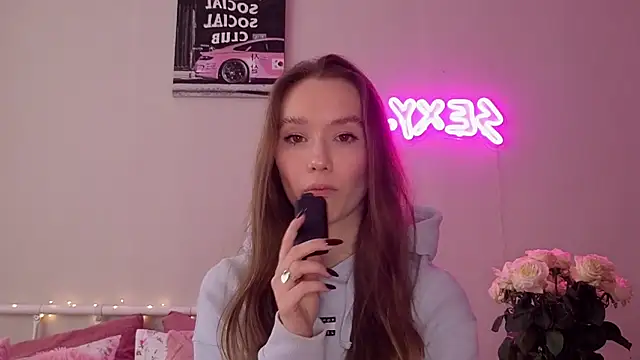 KateVon online show from October 14, 2025, 9:21 am