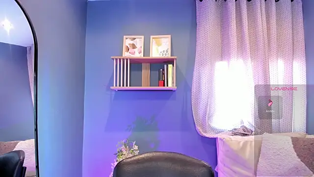 Snapshot of Miranda_doll_ chatting on June 16, 2026, 12:19 pm Miranda doll online show from June 16, 2026, 12:19 pm