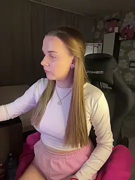 Lexi noah online show from March 3, 2026, 9:31 pm