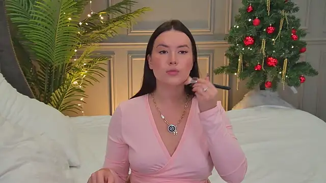 TrishaWinslet online show from December 21, 2025, 5:58 am