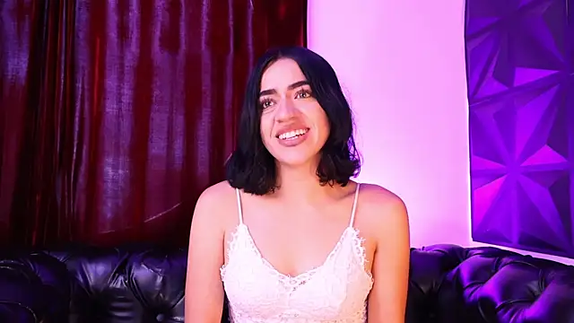 KasiaNoir  online show from June 12, 2026, 12:04 pm