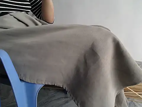 nolame18xxx online show from April 13, 2026, 2:39 am