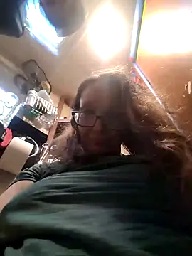 Snapshot of ILUV2TUCHMYKITTY chatting on November 14, 2025, 2:38 pm ILUV2TUCHMYKITTY online show from November 14, 2025, 2:38 pm