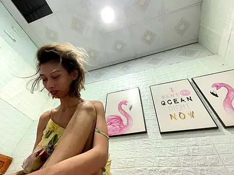 cave18hot online show from October 1, 2025, 6:25 pm