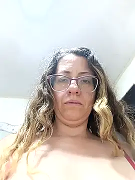 miss hanna07 online show from November 22, 2025, 12:31 am