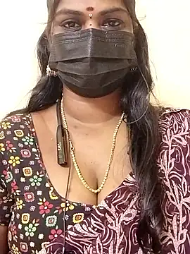 Snapshot of mayaa2u chatting on March 21, 2026, 6:33 pm mayaa2u online show from March 21, 2026, 6:33 pm