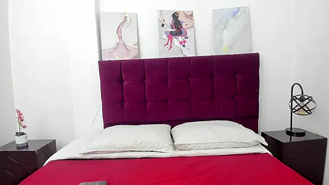 Anthonelaa   online show from March 28, 2026, 7:57 pm