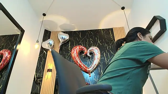 ciara connor online show from February 22, 2026, 4:57 am