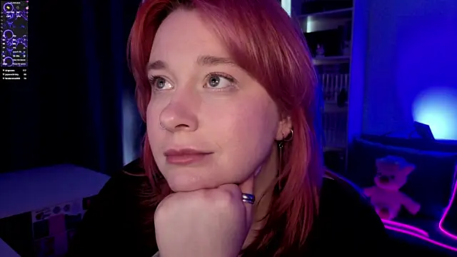 gitera  online show from June 11, 2026, 2:53 am