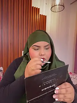  Shara Handal  online show from November 30, 2025, 1:37 pm