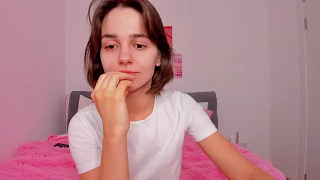 JudyAngil online show from March 23, 2026, 5:33 am