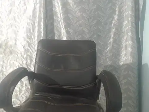 Snapshot of cute-priy chatting on November 13, 2025, 4:22 am cute-priy online show from November 13, 2025, 4:22 am