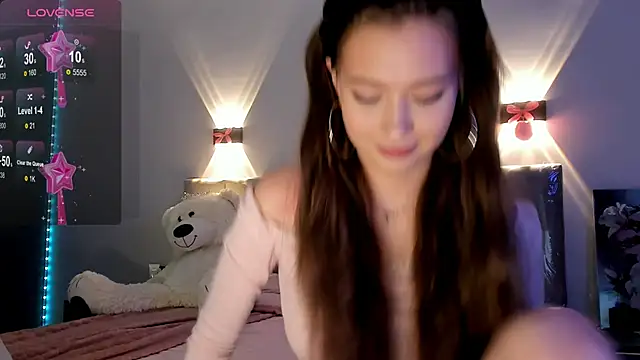 Snapshot of diana_nier chatting on September 10, 2025, 6:41 pm diana nier online show from September 10, 2025, 6:41 pm