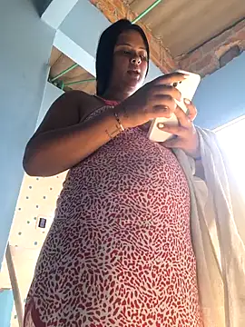 sexy-latin10 online show from January 28, 2025, 3:14 pm