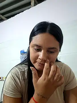 sexy-latin10 online show from March 21, 2025, 2:18 am