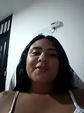 sexy-latin10 online show from April 3, 2026, 2:42 am