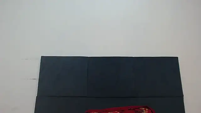 Snapshot of CANDY-X-LOVE-xx chatting on December 21, 2024, 12:49 pm CANDY-X-LOVE-xx online show from December 21, 2024, 12:49 pm