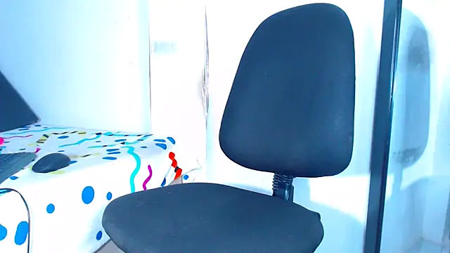 Snapshot of Megaanfox chatting on December 7, 2024, 4:14 pm Megaanfox online show from December 7, 2024, 4:14 pm