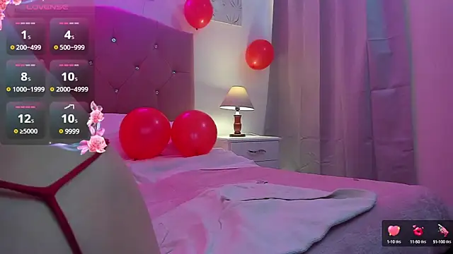 Samanthamillher10 online show from February 14, 2025, 5:25 pm