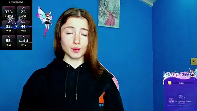 Snapshot of Luxuryalma chatting on February 17, 2025, 7:15 am Luxuryalma online show from February 17, 2025, 7:15 am