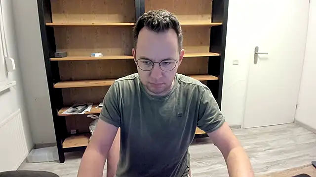 green oasis100 online show from January 6, 2025, 5:59 pm