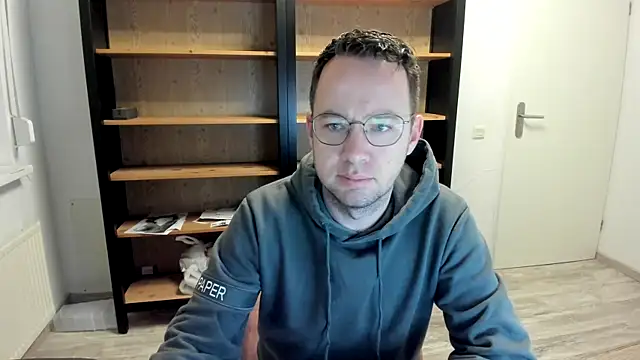 green oasis100 online show from January 8, 2025, 9:34 pm