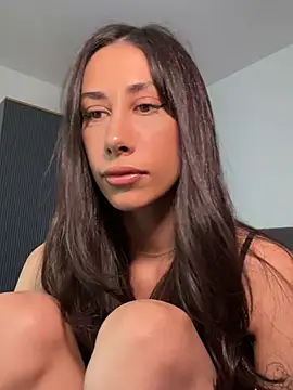 Sophiehii online show from July 17, 2026, 11:17 am