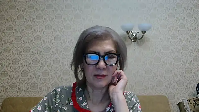 Elegant00Lady online show from December 19, 2025, 3:08 pm