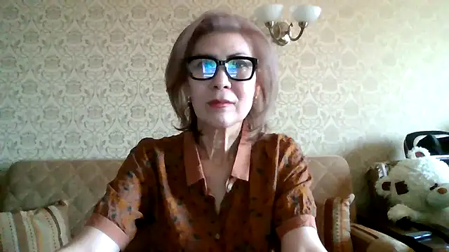 Elegant00Lady online show from February 19, 2026, 11:06 am