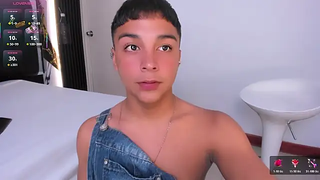 Seductivo jr online show from May 15, 2026, 8:49 pm