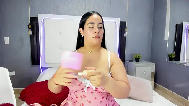 emma lye online show from February 19, 2026, 9:11 pm