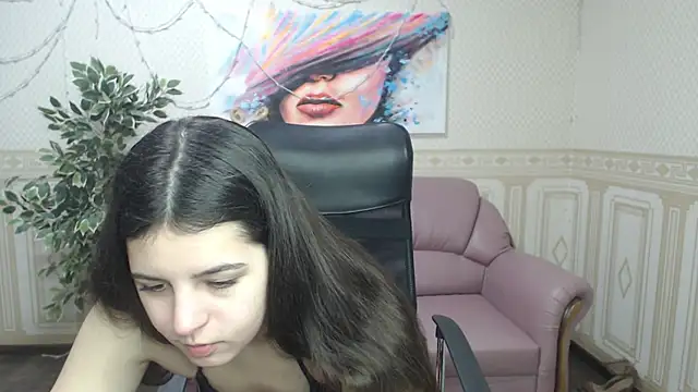 Snapshot of Molly_Owens chatting on January 19, 2025, 6:53 am Molly Owens online show from January 19, 2025, 6:53 am