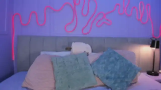 Mai higurashi online show from December 5, 2025, 7:54 pm