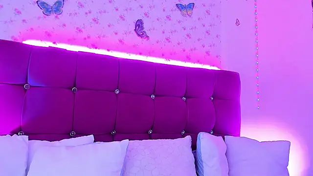 Mai higurashi online show from February 7, 2026, 7:50 pm