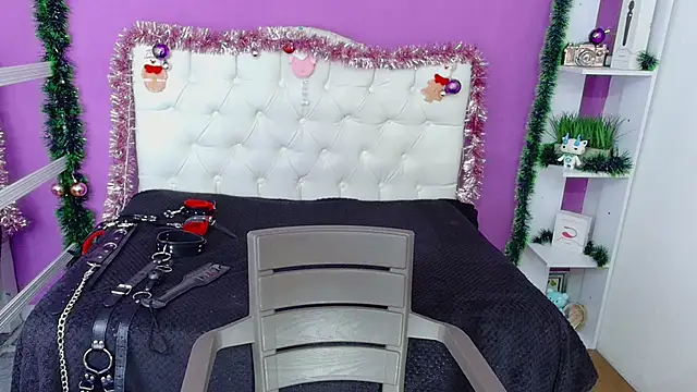 AmorMia online show from December 19, 2024, 3:52 pm