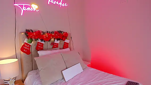  angela x online show from December 30, 2024, 6:05 pm