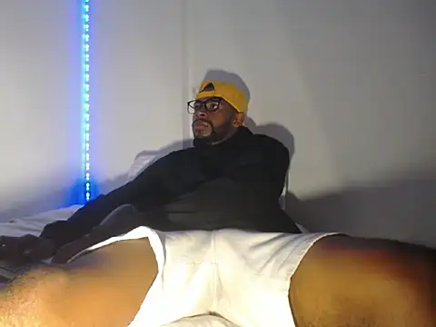 GerardSmitt online show from October 4, 2025, 4:10 am