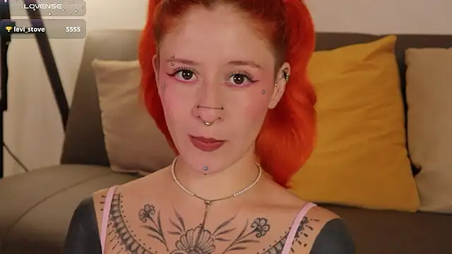 Snapshot of Daarlene chatting on March 2, 2026, 7:54 pm Daarlene online show from March 2, 2026, 7:54 pm