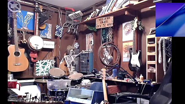 itsjameswebbscope online show from October 1, 2025, 6:52 am