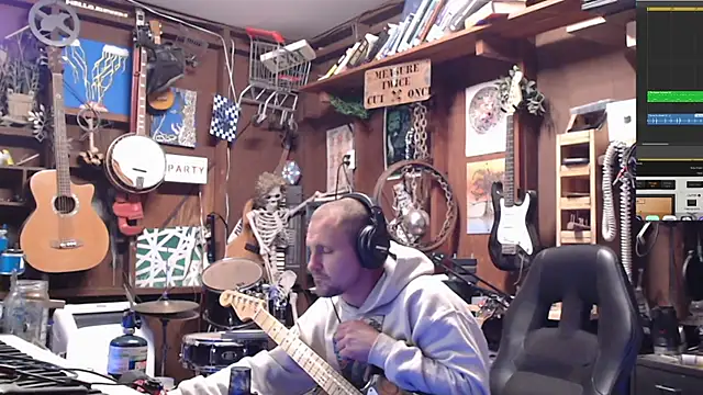 itsjameswebbscope online show from October 5, 2025, 12:14 pm